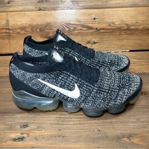 Nike Air VaporMax Flyknit 3 Oreo Metallic Mens Running Shoes